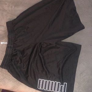 Pumas active shorts